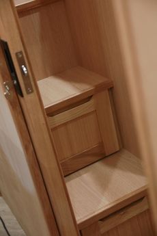 BESPOKE BOAT CO 65ft WIDEBEAM