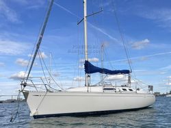 1998 Dufour 32 Classic