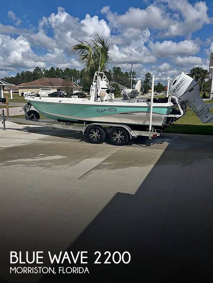 2023 Blue Wave 2200 pure bay