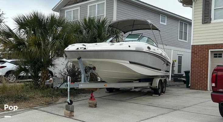 2008 Monterey 263 explorer