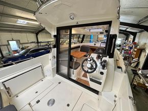 cockpit 2nd helm