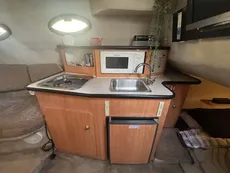 1999 Regal Commodore 242