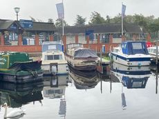 Highbridge cruiser Stern