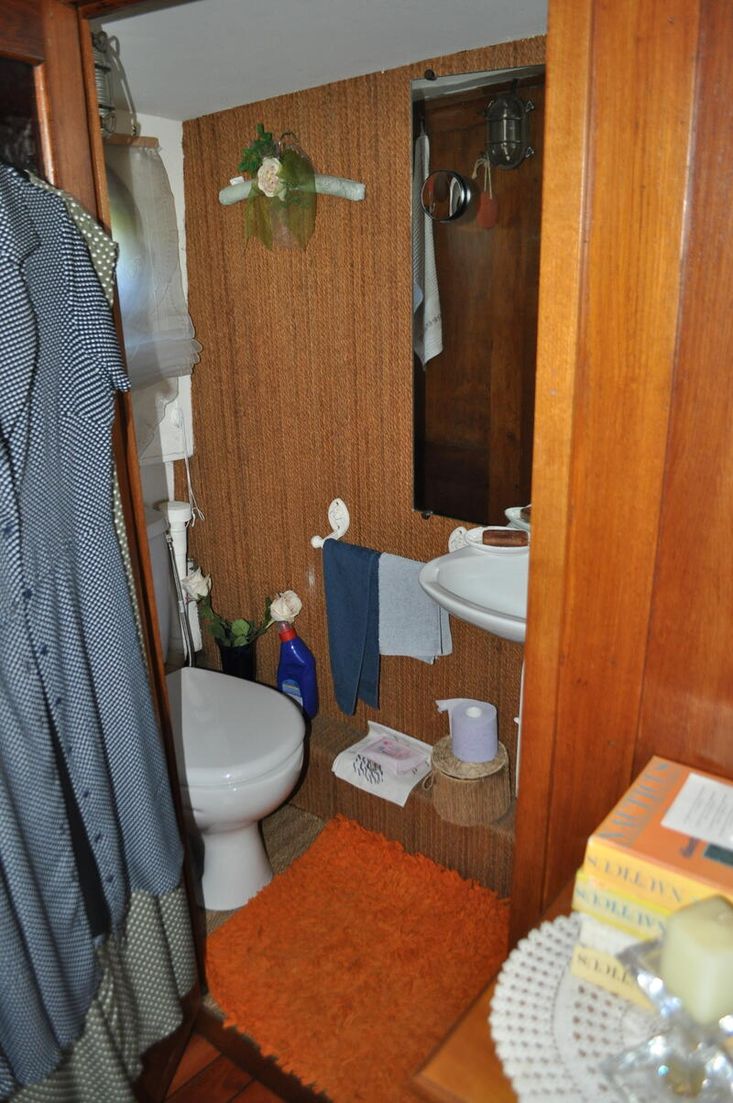 Charming well maintained 26m Luxe Motor fully converted ready to go