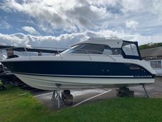2007 Aquador 23 HT motor cruiser with Mercruiser inboard engine