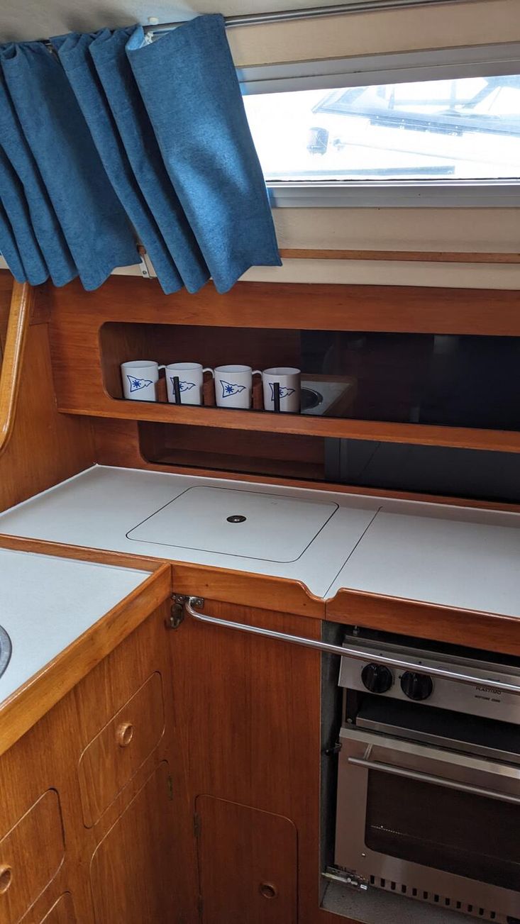 Moody 31 MkII for sale UK, Moody boats for sale, Moody used boat sales