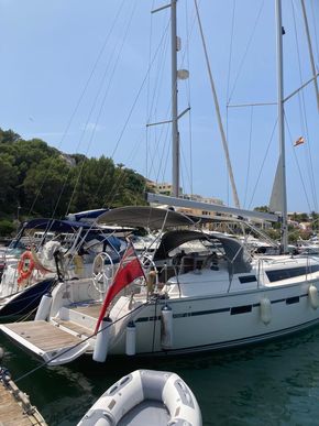 2016 Bavaria Cruiser 41 12