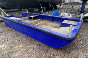 Works-boat-mina-3