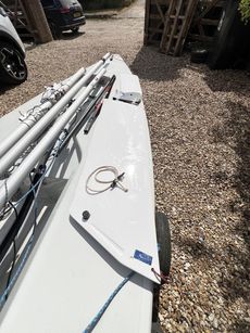 Laser 198131 & Trailers (road launch)