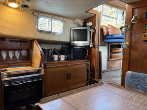 Saloon looking starboard 
