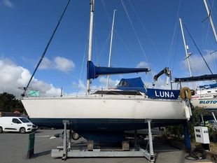 1985 Jeanneau Fantasia 27