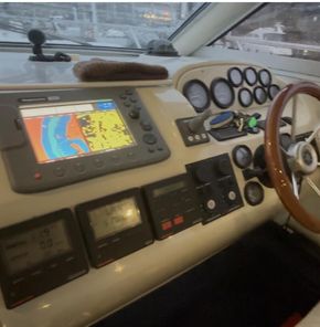ray marine  chart