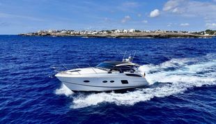 2017 Princess V39