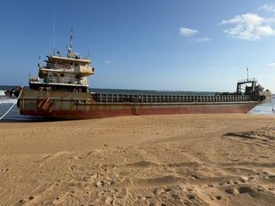 Self Propelled Barge