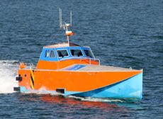 2015 CREW BOAT