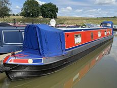 Beautiful 58ft Narrowboat | Reverse Layout | Solar | Excellent Cond.