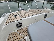 2022 Beneteau Flyer 10