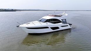 2019 Princess F50 with Seakeeper Gyro