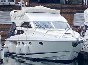 Fairline Phantom 38  - Exterior