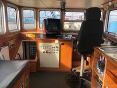 WELL MAINTAINED SINGLE SCREW TUG FOR SALE