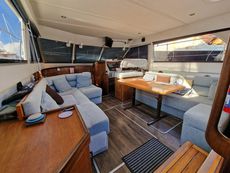 Motor Yacht Fairline Turbo 36 Aft Cabin Flying Bridge