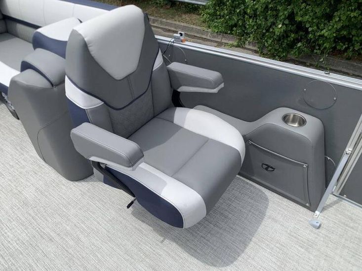 2023 Tahoe 2385 cascade quad lounger