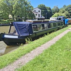 beautiful 50ft cruiser stern narrow boat