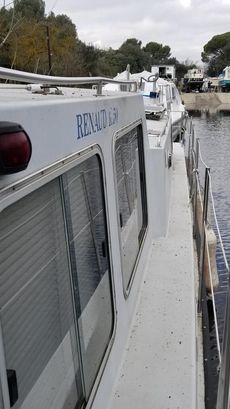 Uusual Liveaboard Canal Cruiser Renaud 10m50 