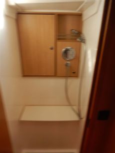 2011 BAVARIA 45 CRUISER