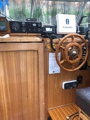 dual steering wheel and tiller