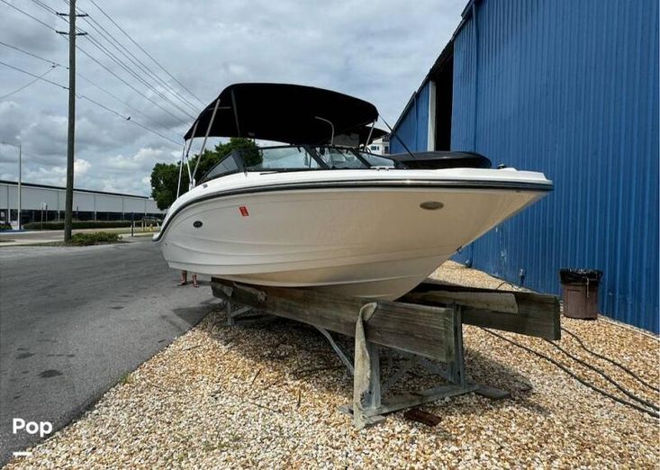 2021 Sea Ray 190 spx