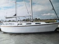 1980 Colvic Countess 28