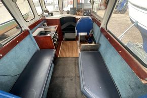 Hardy 24 - Melanholy-saloon