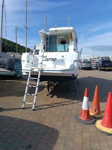 Jeanneau Merry Fisher 805 in outstanding condition