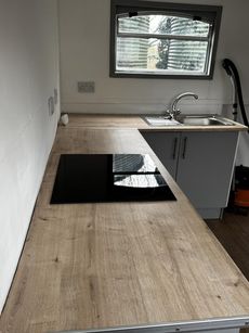 2 Bedroom Floating Home