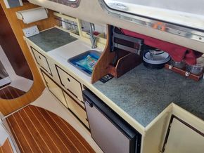 Westerly Chieftain Aft Cabin - Galley