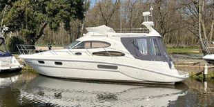 Sealine F37