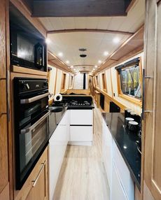 BESPOKE BOAT CO 57FT NARROWBOAT 2027