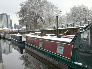 Narrowboat home
