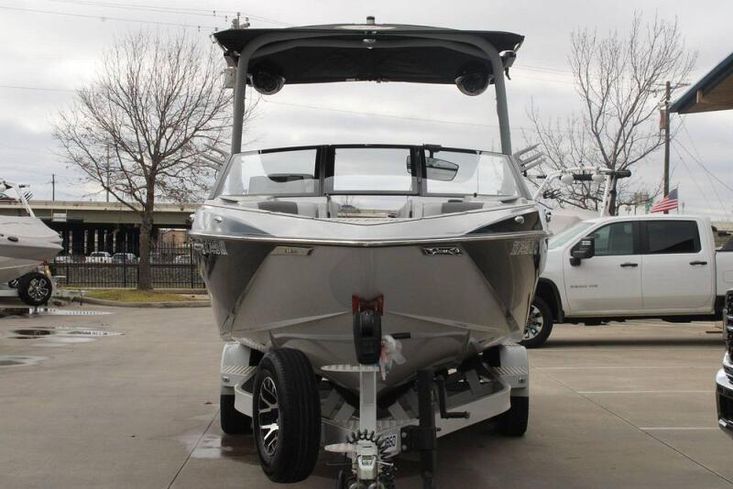 2021 Malibu wakesetter 25 lsv