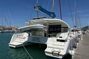 2020 Lagoon 42
