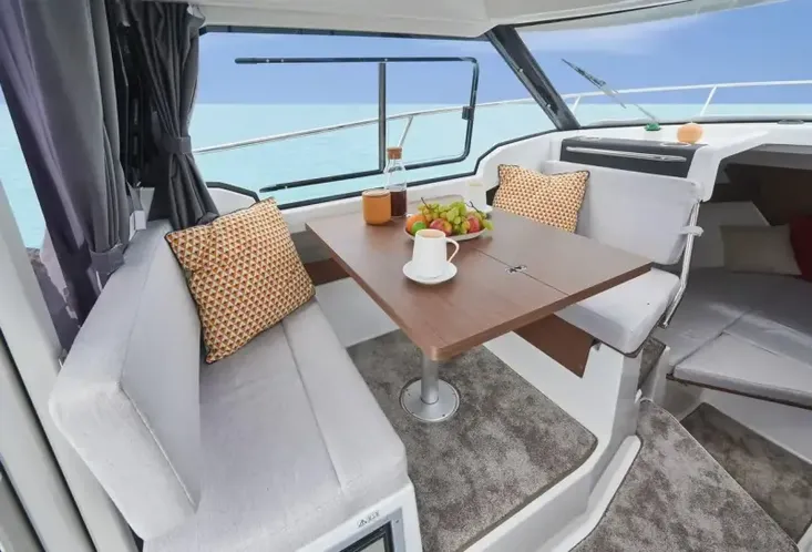 2024 Jeanneau Merry Fisher 795 S2