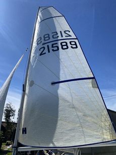 Laser 2000 - Sail no. 21589