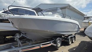 Ex-Display Beneteau Flyer 7