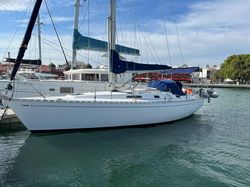 1998 Dufour 38 Classic