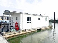 Purpose Built Floating Home