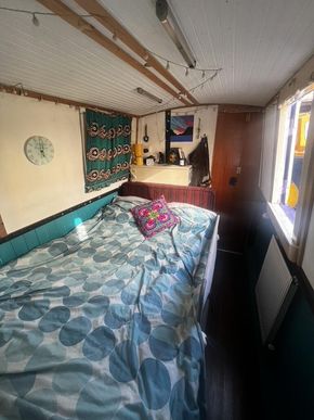 Cabin 3 with fixed double bed