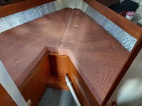 Westerly Konsort Bilge Keel - Forward Cabin