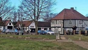 Bones Lane antiques