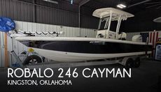 2023 Robalo 246 Cayman